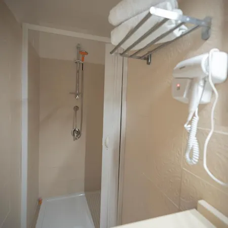 Lighthouse Apartman *