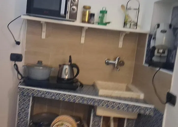 Lighthouse * טאראנטו